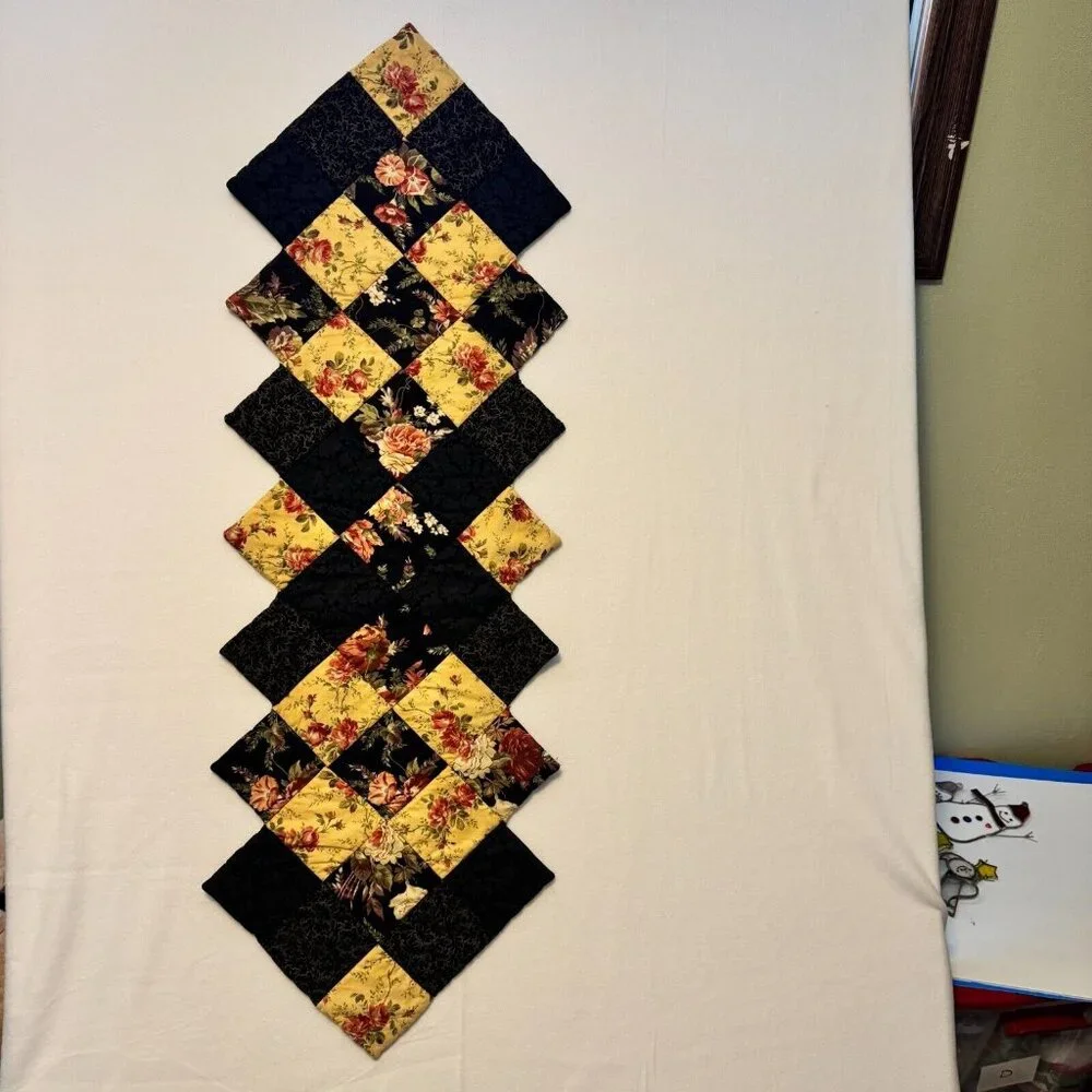 Decorative Reversible Quilted Table Runner Colorful‎ Floral Rectangle 18 x 52